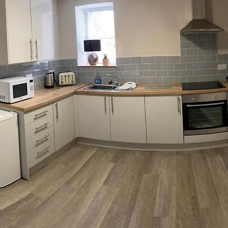 Apartamento Siop Iwan A Menna Caernarfon Exterior foto