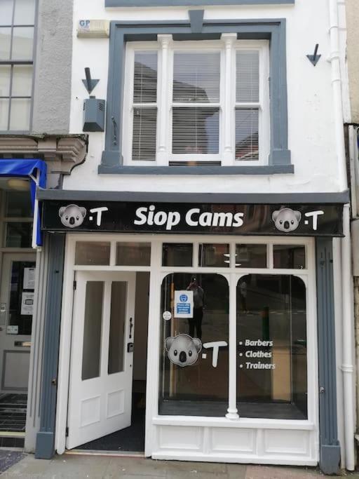 Apartamento Siop Iwan A Menna Caernarfon Exterior foto